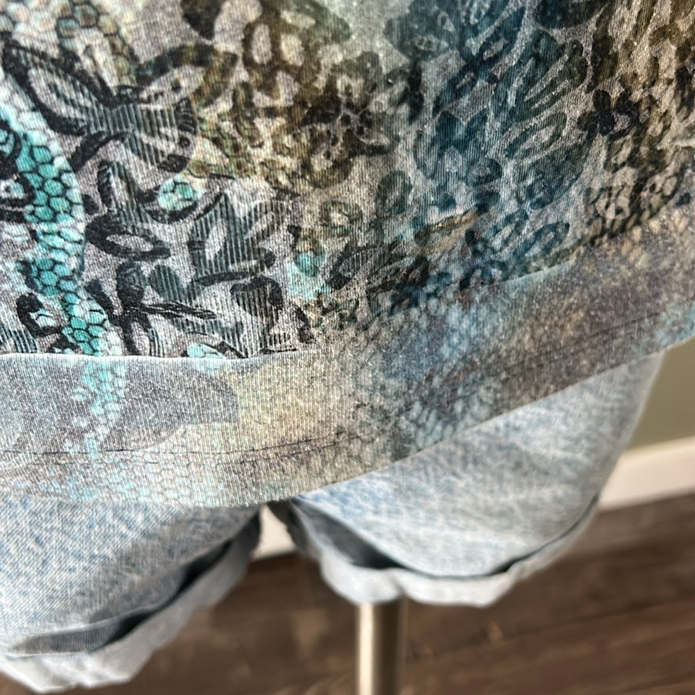 Cubism Abstract Top - Picture 7 of 13